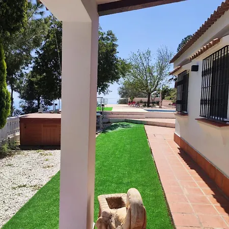 Casa Raquel Cómpeta