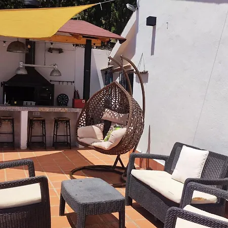 Casa Raquel Villa