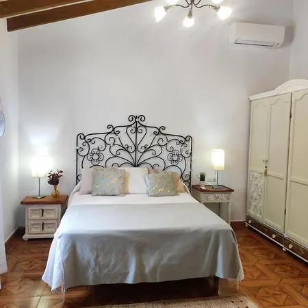 Casa Raquel * Cómpeta
