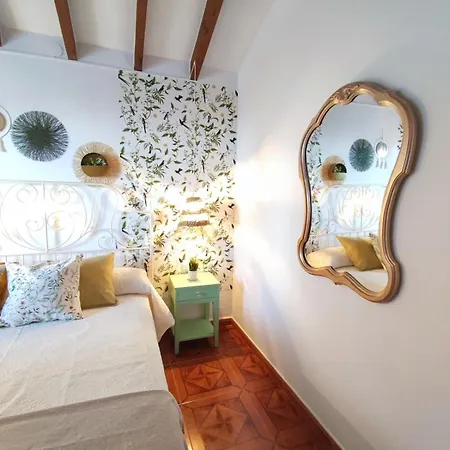 Casa Raquel Villa